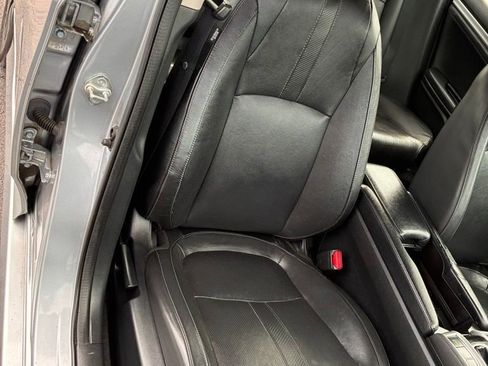 Used 2017 Honda Civic EX-L image 18