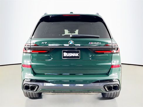 Used 2025 BMW X7 M60i image 6