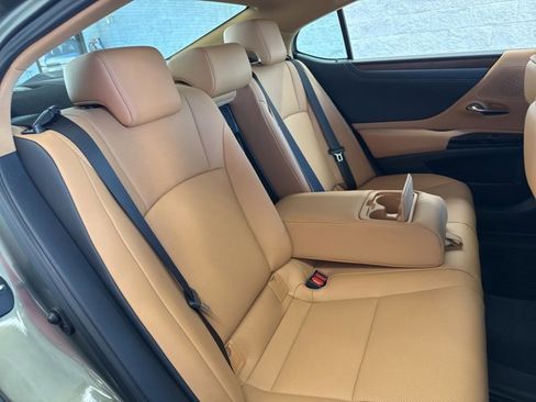 New 2025 Lexus ES 350 w/ Premium Package image 44