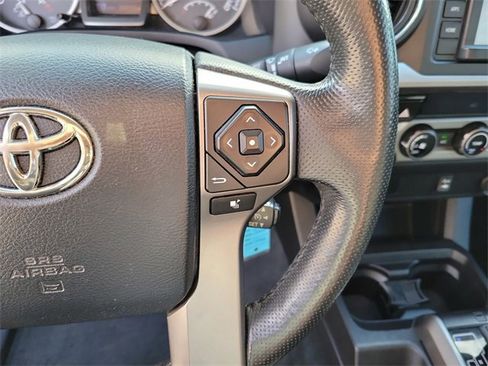 Used 2016 Toyota Tacoma SR5 image 17