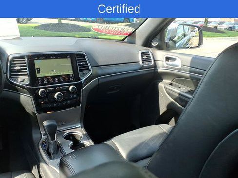 Certified 2019 Jeep Grand Cherokee Limited AWD/4WD image 12