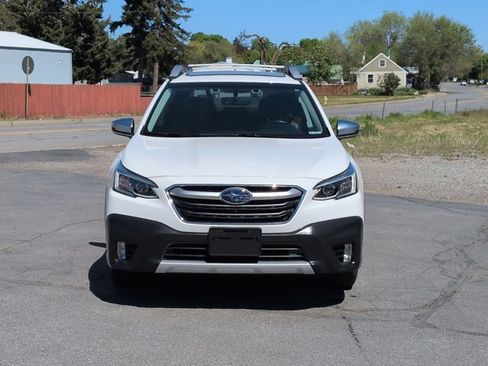 Used 2022 Subaru Outback Touring XT AWD/4WD image 10