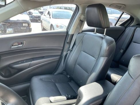 Used 2018 Acura ILX FWD image 24