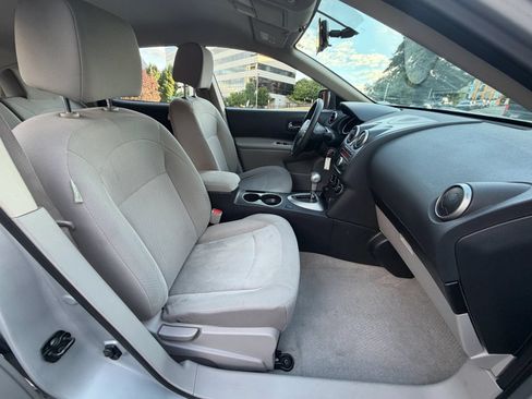 Used 2012 Nissan Rogue S FWD image 29