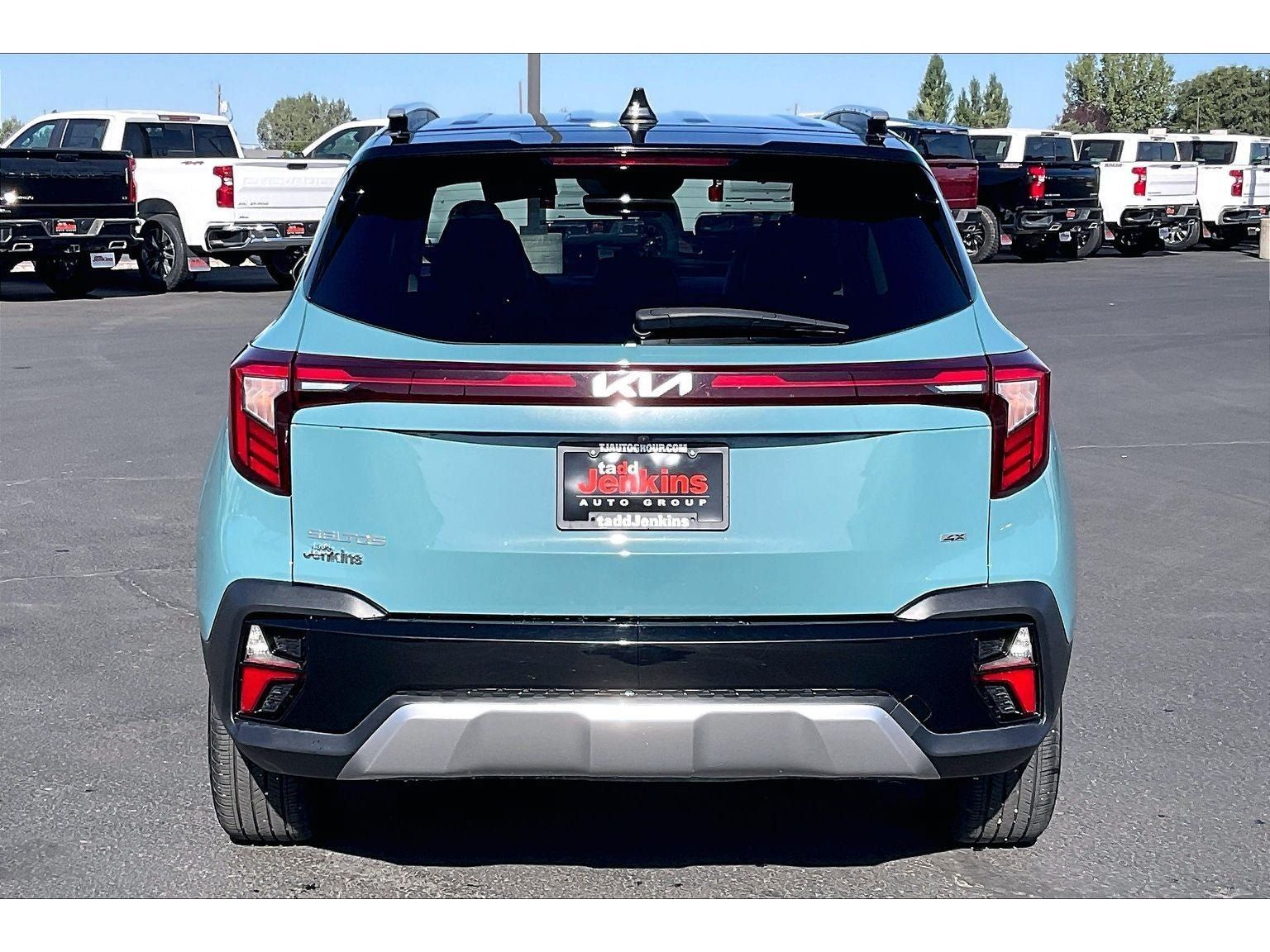Used 2024 Kia Seltos S AWD/4WD image 4