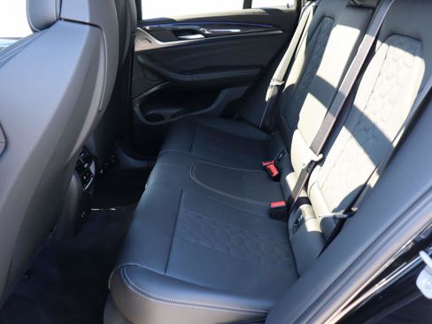 Used 2022 BMW X4 M w/ Competition Package image 18