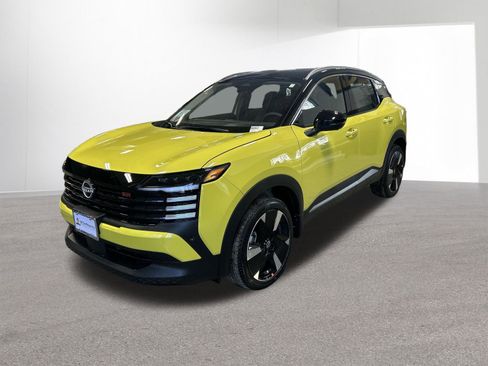 New 2026 Nissan Kicks SR w/ SR Premium Package image 10