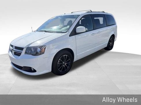 Used 2017 Dodge Grand Caravan GT FWD image 6