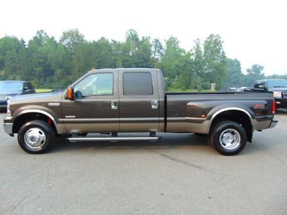 Used 2005 Ford F350 Lariat