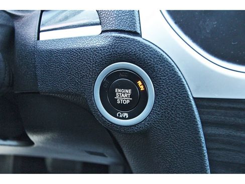 Used 2022 Chrysler 300 Touring L image 20