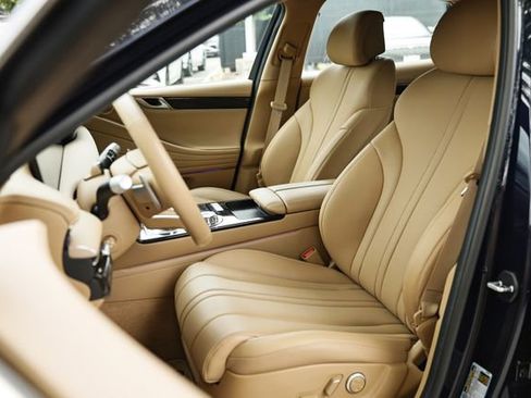 Certified 2026 Genesis G80 2.5T AWD/4WD image 18