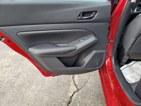 Certified 2024 Nissan Altima 2.5 SV w/ SV Premium Package image 13