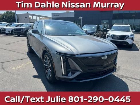 Used 2024 Cadillac Lyriq Sport w/ LPO, Floor Liner Package AWD/4WD image 3