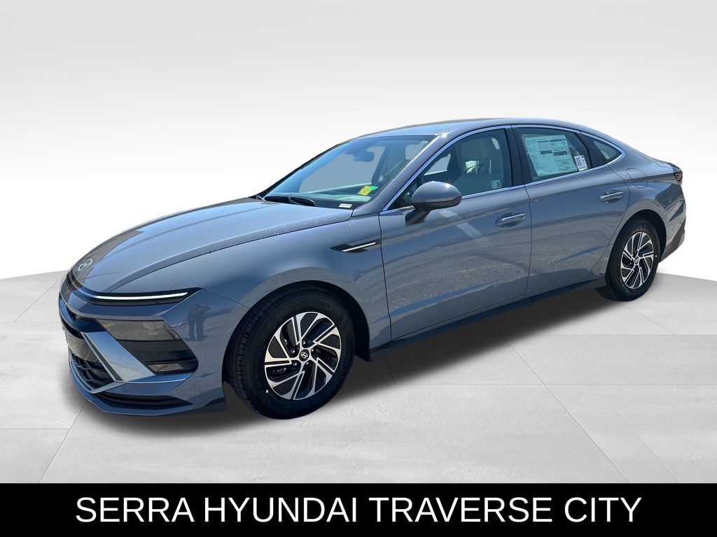 New 2026 Hyundai Sonata Blue FWD 360° Tour