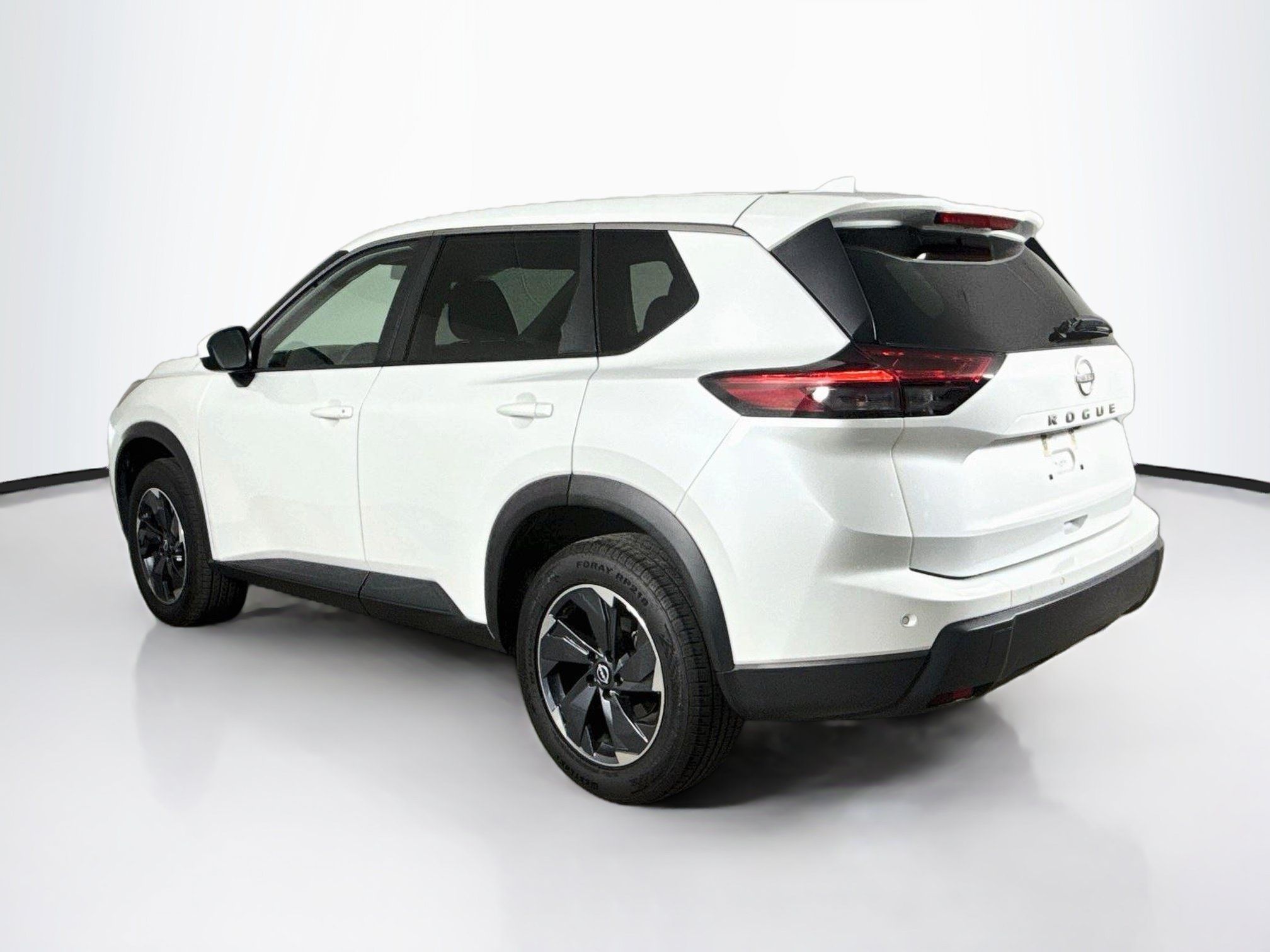 Used 2025 Nissan Rogue SV FWD image 7