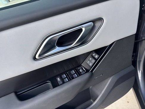 New 2026 Land Rover Range Rover Velar Dynamic SE AWD/4WD image 12