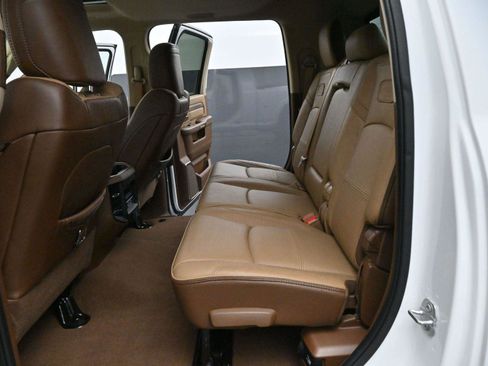 Used 2022 RAM 2500 Limited AWD/4WD image 29