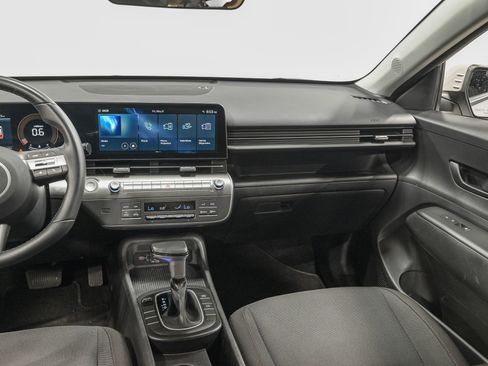 Used 2024 Hyundai Kona SEL FWD image 29