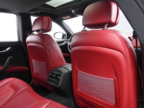 Used 2022 Maserati Ghibli Modena RWD image 35