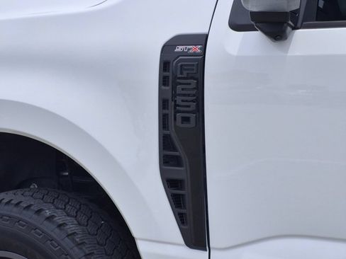Used 2025 Ford F250 XL w/ STX Appearance Package AWD/4WD image 23