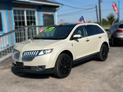 Used 2015 Lincoln MKX FWD w/ Equipment Group 102A