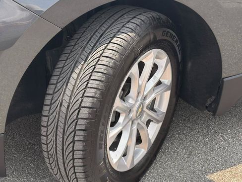 Used 2019 Chevrolet Equinox LT FWD image 13