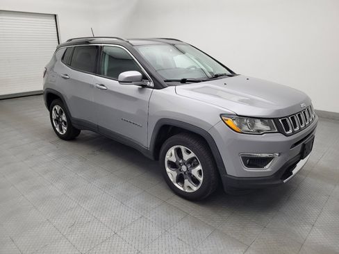 Used 2018 Jeep Compass Limited w/ Navigation Group AWD/4WD image 11