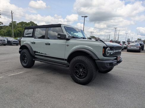 Used 2022 Ford Bronco Wildtrak AWD/4WD image 2