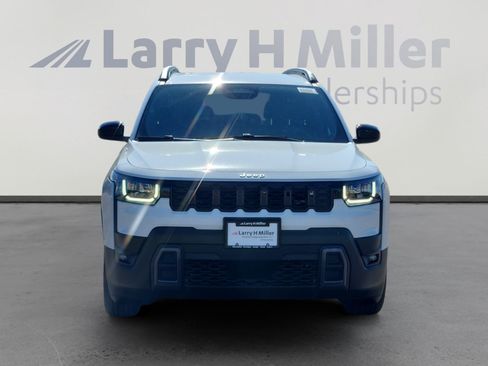 New 2026 Jeep Cherokee Laredo AWD/4WD image 9