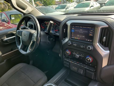 Used 2019 Chevrolet Silverado 1500 RST w/ All-Star Edition AWD/4WD image 8