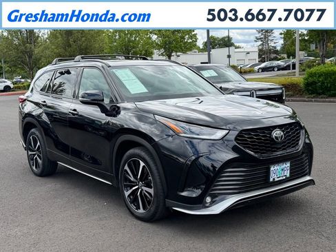 Used 2021 Toyota Highlander XSE AWD/4WD image 1