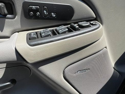 Used 2007 Chevrolet Silverado 3500 LT w/ Heavy-Duty Power Package image 17