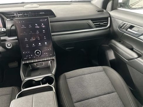 Used 2025 GMC Terrain Elevation AWD/4WD image 26