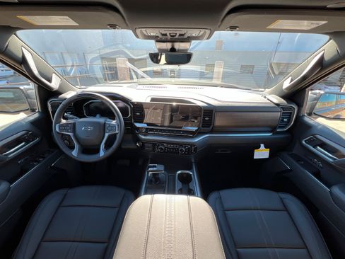 New 2026 Chevrolet Silverado 1500 High Country w/ High Country Premium Package image 10