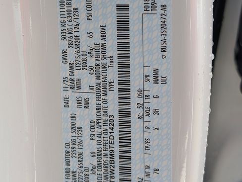 New 2026 Ford F250 Platinum image 28