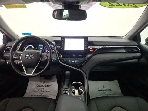 Used 2022 Toyota Camry LE w/ Cold Weather Package image 13