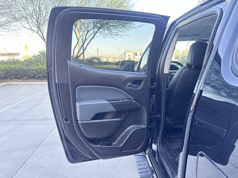 Used 2016 Chevrolet Colorado Z71 w/ LPO, Gearon Bar Package image 12