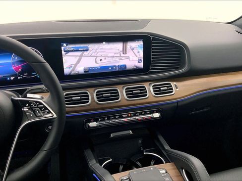 New 2026 Mercedes-Benz GLE 350 4MATIC image 25