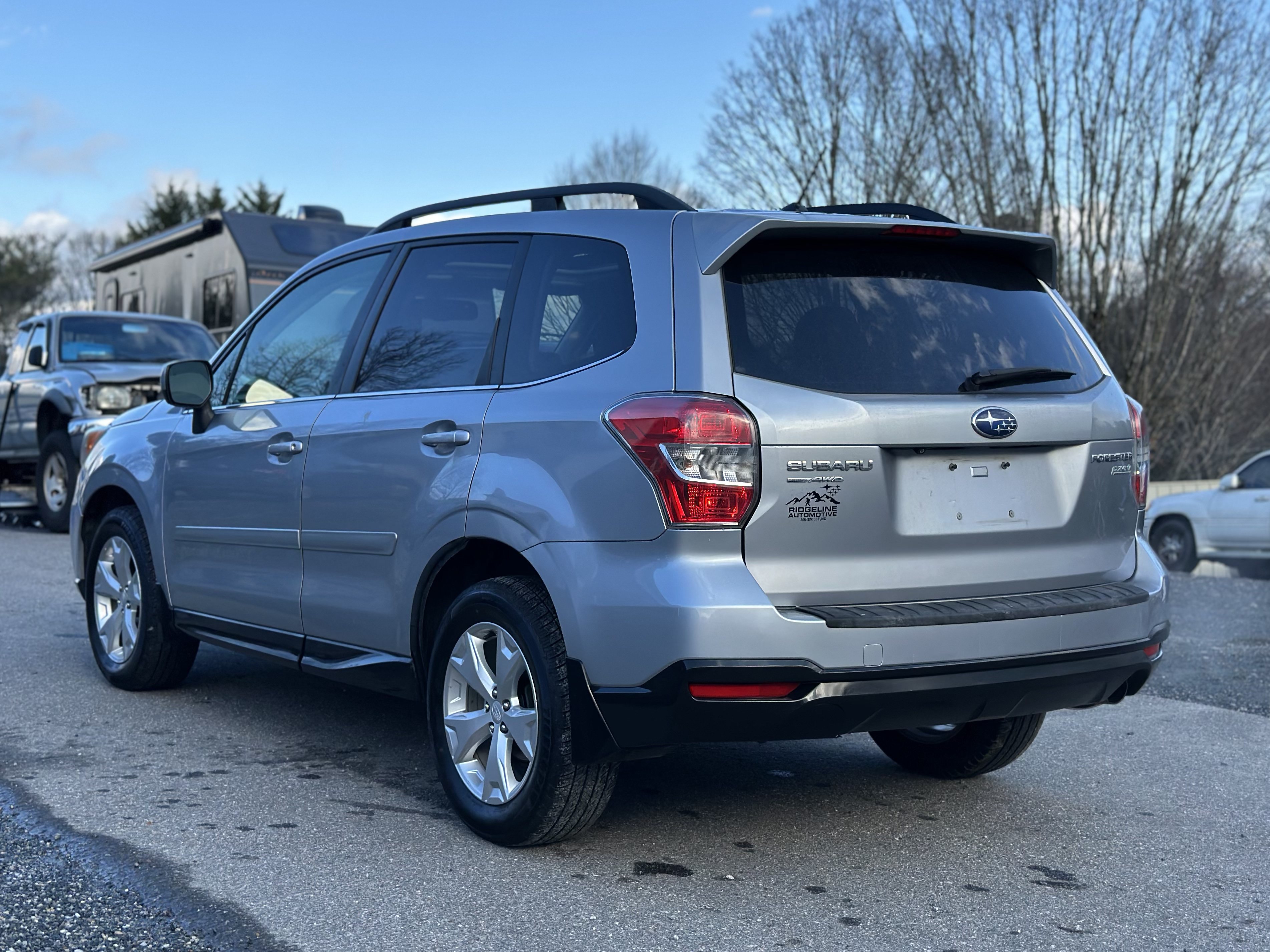 Used 2014 Subaru Forester 2.5i Limited AWD/4WD image 5