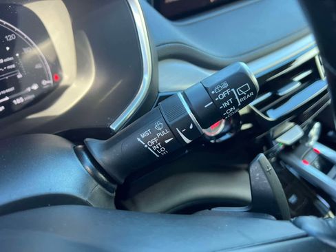 Used 2023 Acura MDX SH-AWD image 30