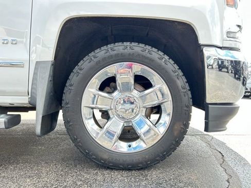 Used 2017 Chevrolet Silverado 1500 LTZ w/ Sport Package image 15