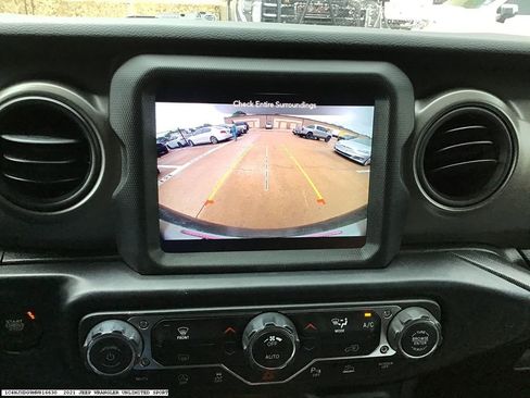 Used 2021 Jeep Wrangler Unlimited Sport AWD/4WD image 14