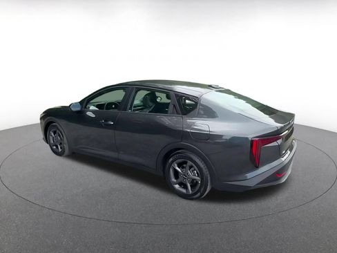 Used 2026 Kia K4 FWD image 8