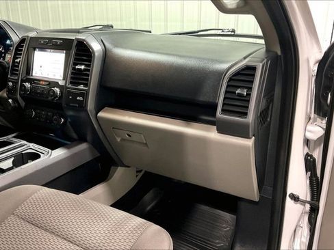 Used 2019 Ford F150 XLT w/ Equipment Group 302A Luxury image 16