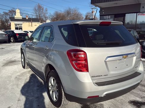 Used 2017 Chevrolet Equinox LS image 5