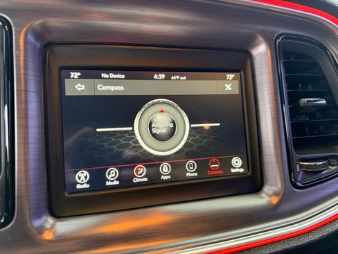 Used 2017 Dodge Challenger SXT image 57