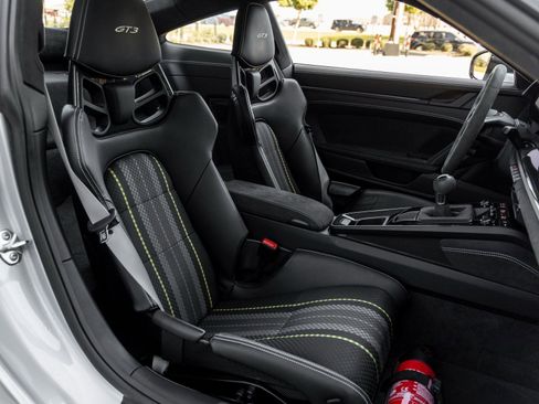 Certified 2022 Porsche 911 GT3 image 42