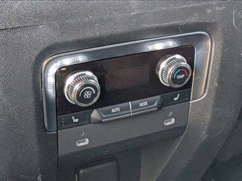 Certified 2022 GMC Yukon Denali w/ Denali Premium Package image 26