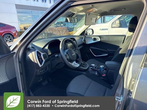 Used 2024 Kia Soul LX w/ Option Group 015 image 9
