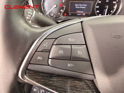 Used 2021 Cadillac XT5 Premium Luxury AWD/4WD image 17
